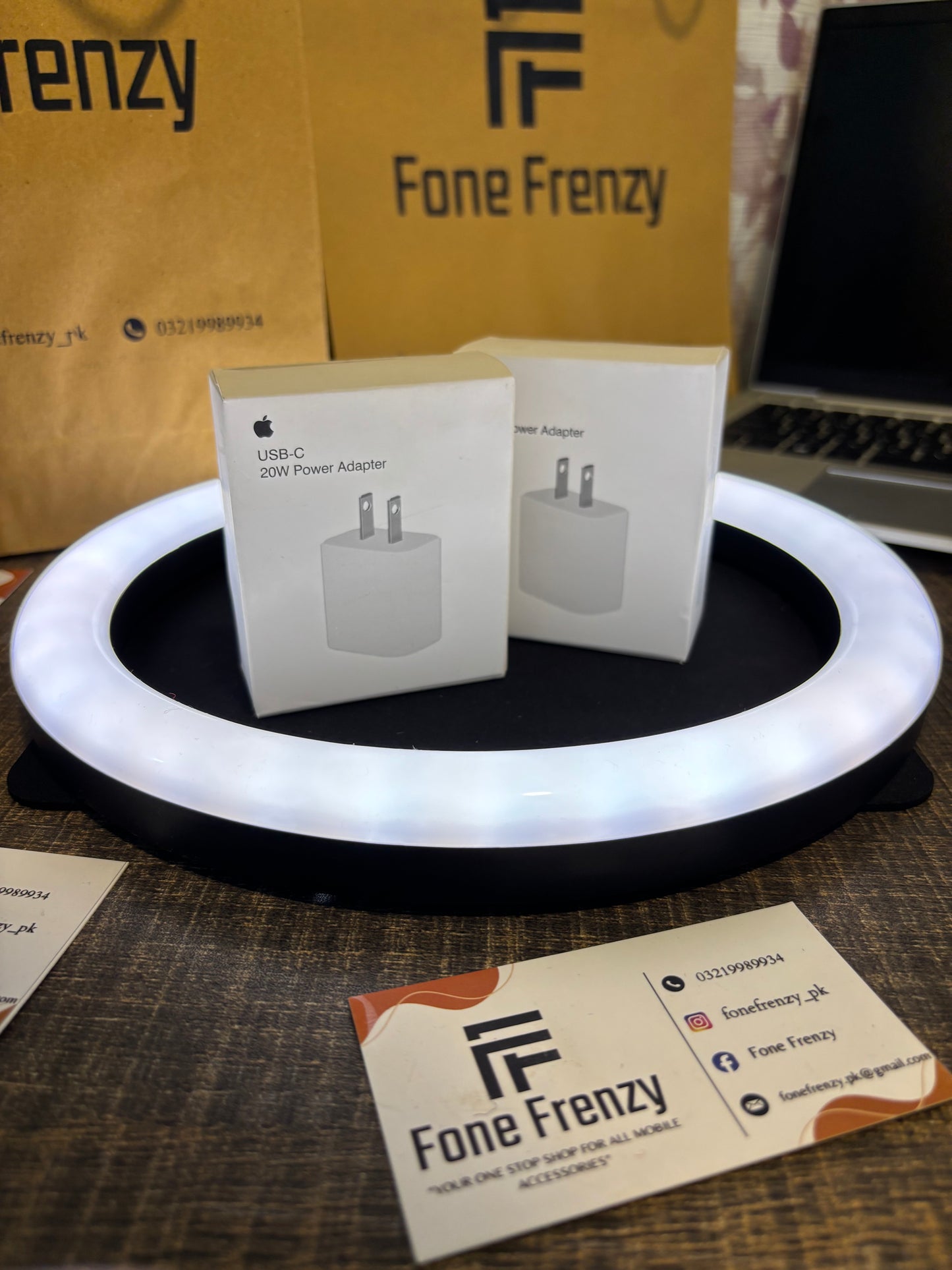 APPLE 20W ADAPTER (REPLICA)